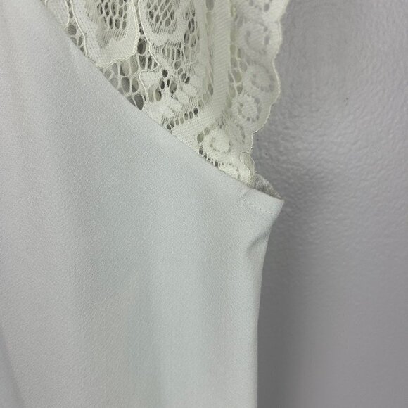 Torrid Studio Knit Short Lace Sleeve Top 1X White - Picture 11 of 11